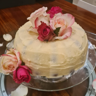 Divine Carrot Delight: Luxurious Cream Cheese Butter Icing Fusion